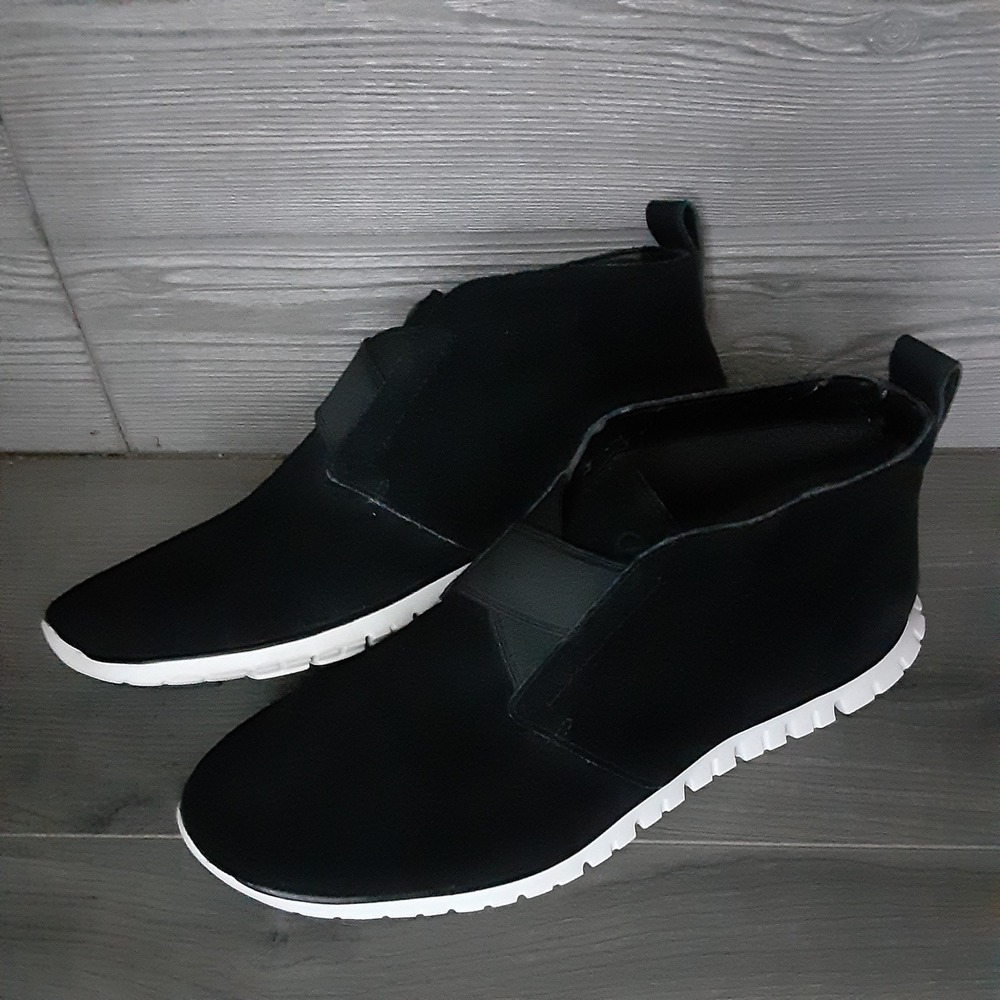 Cole Haan Zerogrand Black Suede Chukka Boots W00152 Womens 10B
